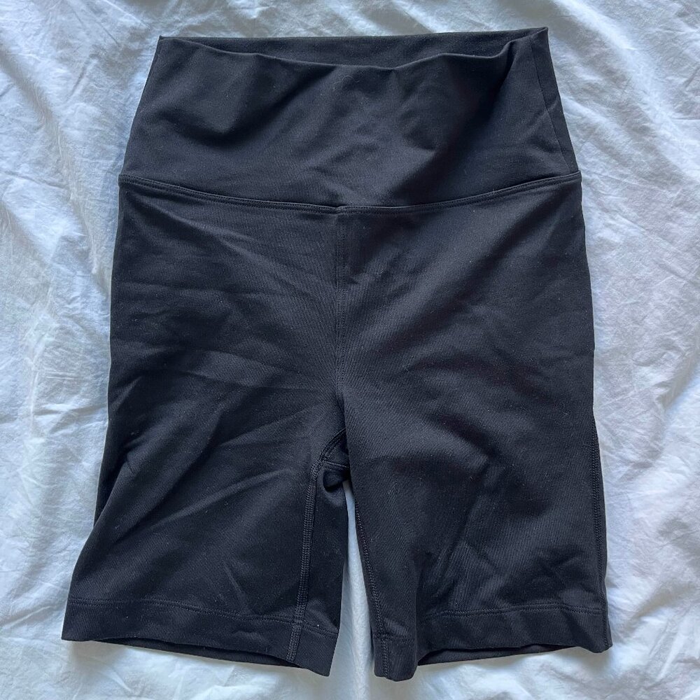 Outdoor Voices Flow 7in Shorts, XS